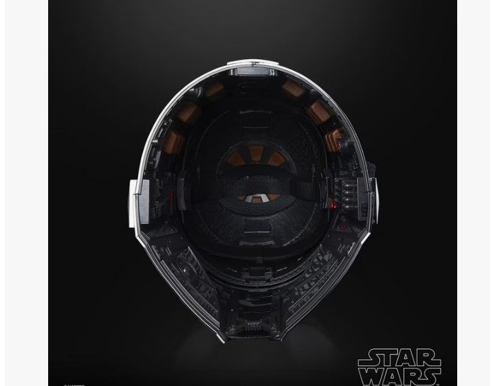 Hasbro Star Wars: The Black Series - The Mandalorian Helmet
