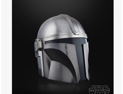 Hasbro Star Wars: The Black Series - The Mandalorian Helmet