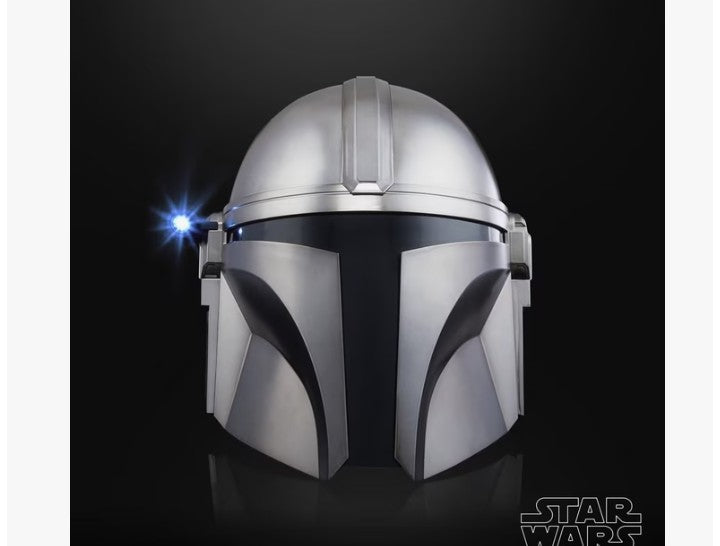 Hasbro Star Wars: The Black Series - The Mandalorian Helmet