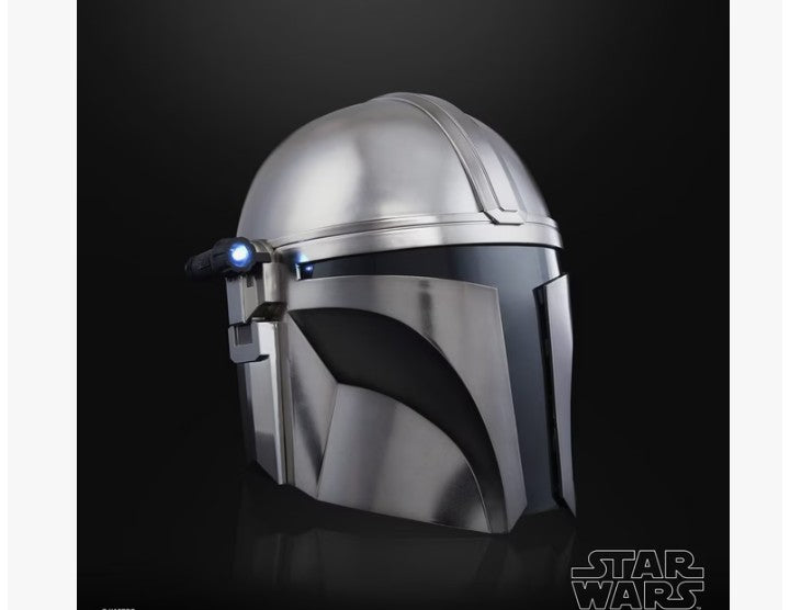 Hasbro Star Wars: The Black Series - The Mandalorian Helmet